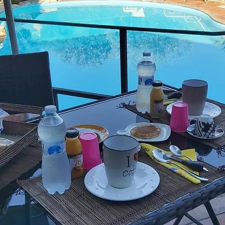 Casolare Giummari Bed & Breakfast