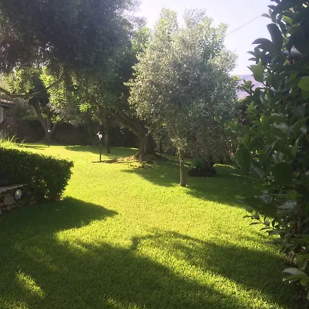 Casolare Giummari Bed & Breakfast