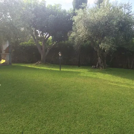Casolare Giummari Bed & Breakfast Carini