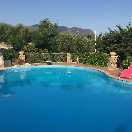 Bed & Breakfast Casolare Giummari *