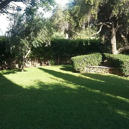 Casolare Giummari Bed & Breakfast *